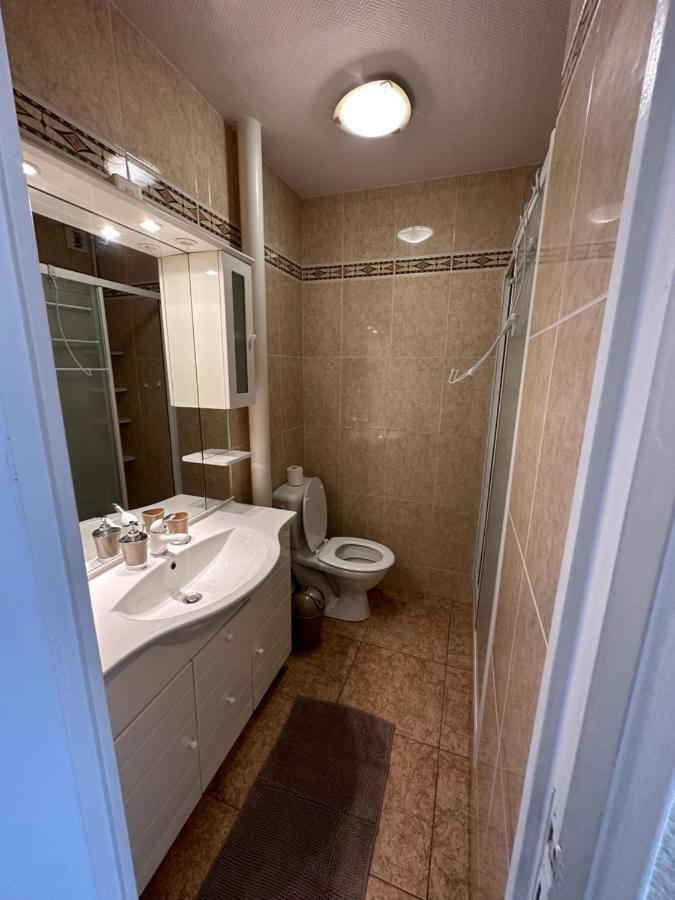 Ferienwohnung Vue Sur Le Port Agde Exterior foto