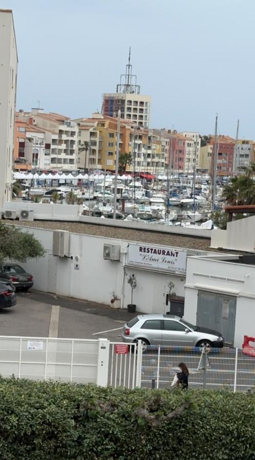 Ferienwohnung Vue Sur Le Port Agde Exterior foto